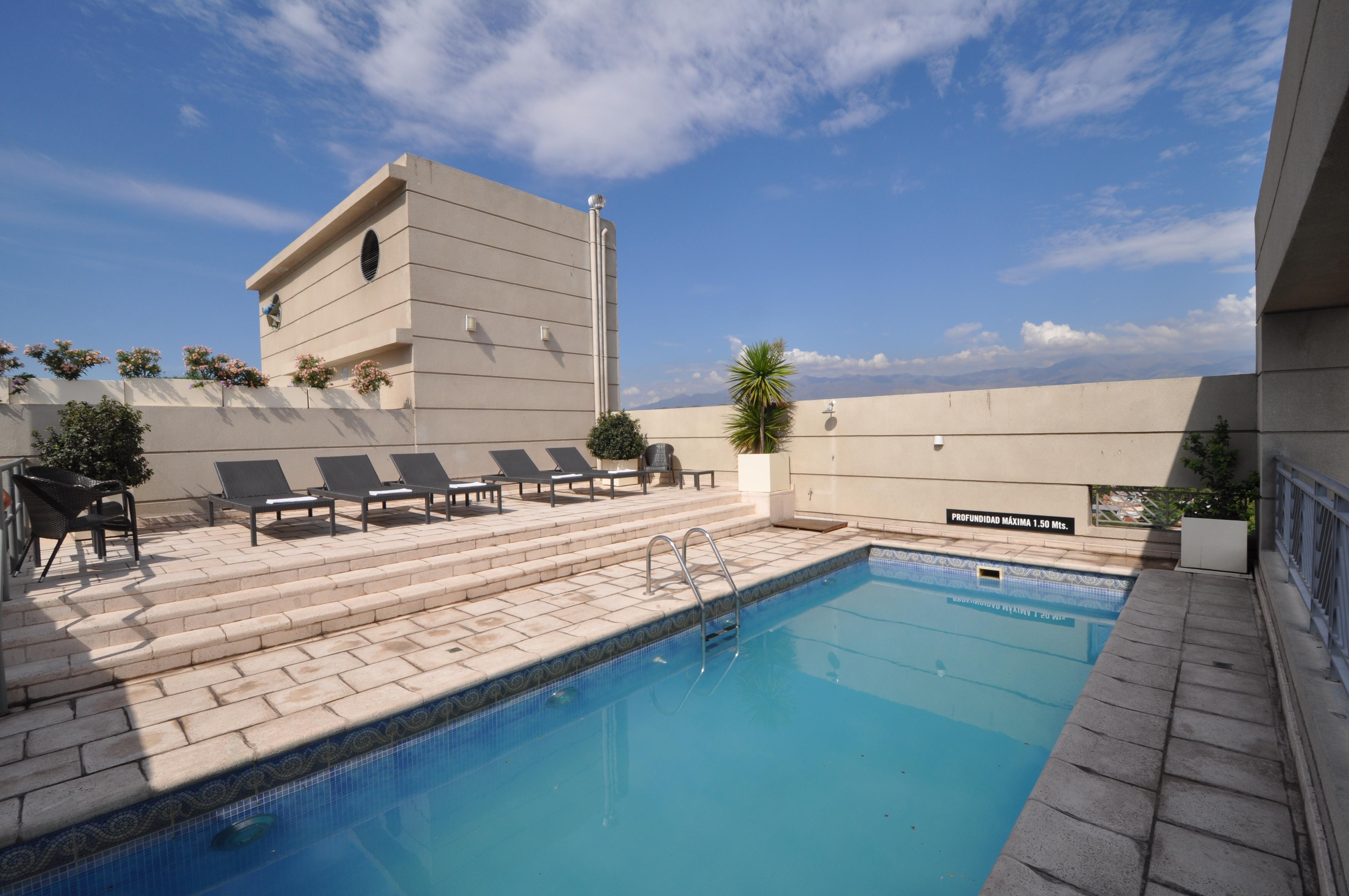 Amerian Executive Mendoza Hotel エクステリア 写真